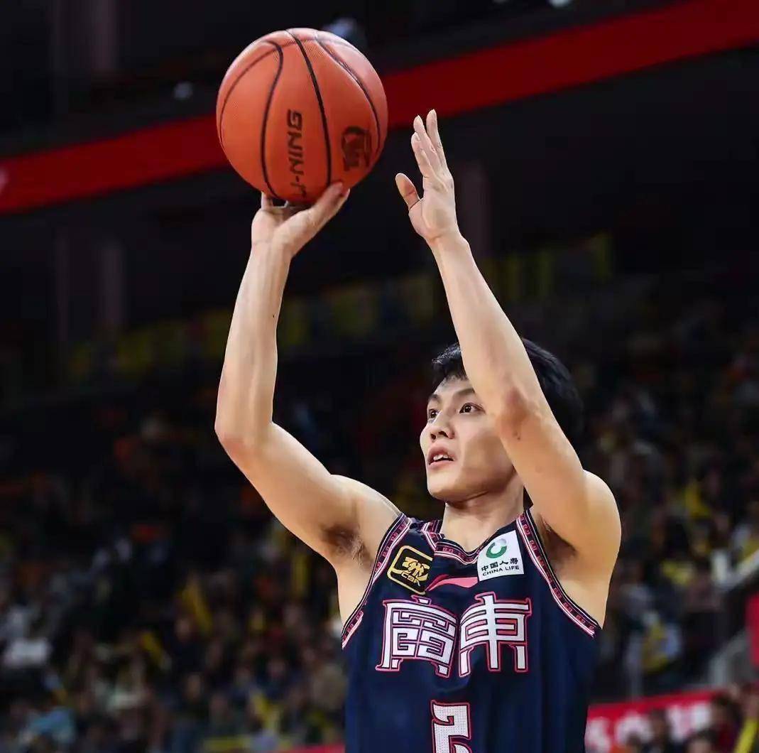 包含CBA常规赛窗口期再迎强敌，塞维利亚官宣签约，主帅态度——态度坚定，高层口径保持一致的词条九游体育官方认证